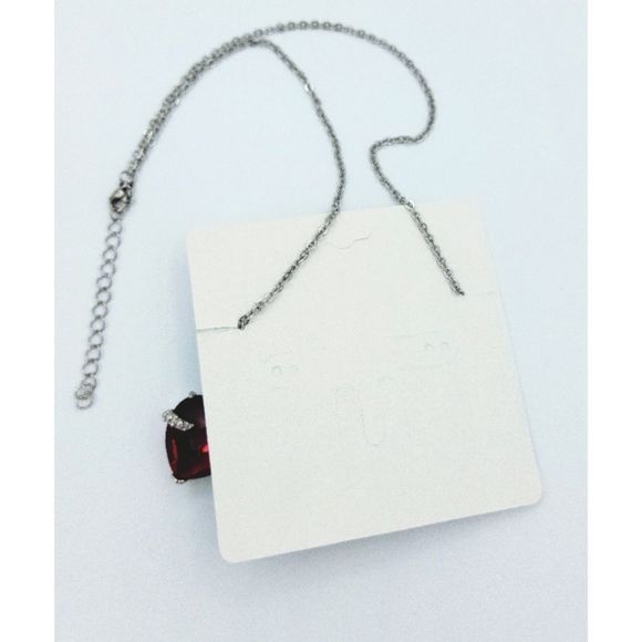 Pugster Red Heart Pendant Necklace New - Picture 3 of 3